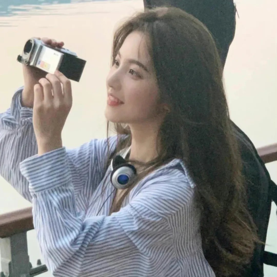 奔现后我被老板缠上了